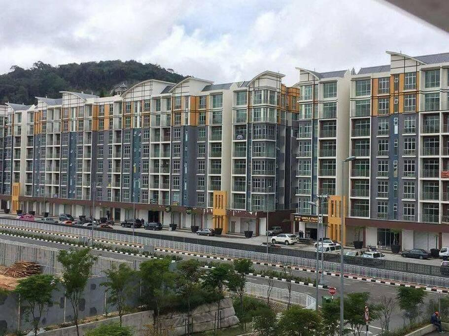 W39C Warmstay Atgoldenhill Nightmarket 2R Wifi Carpark Brinchang Esterno foto